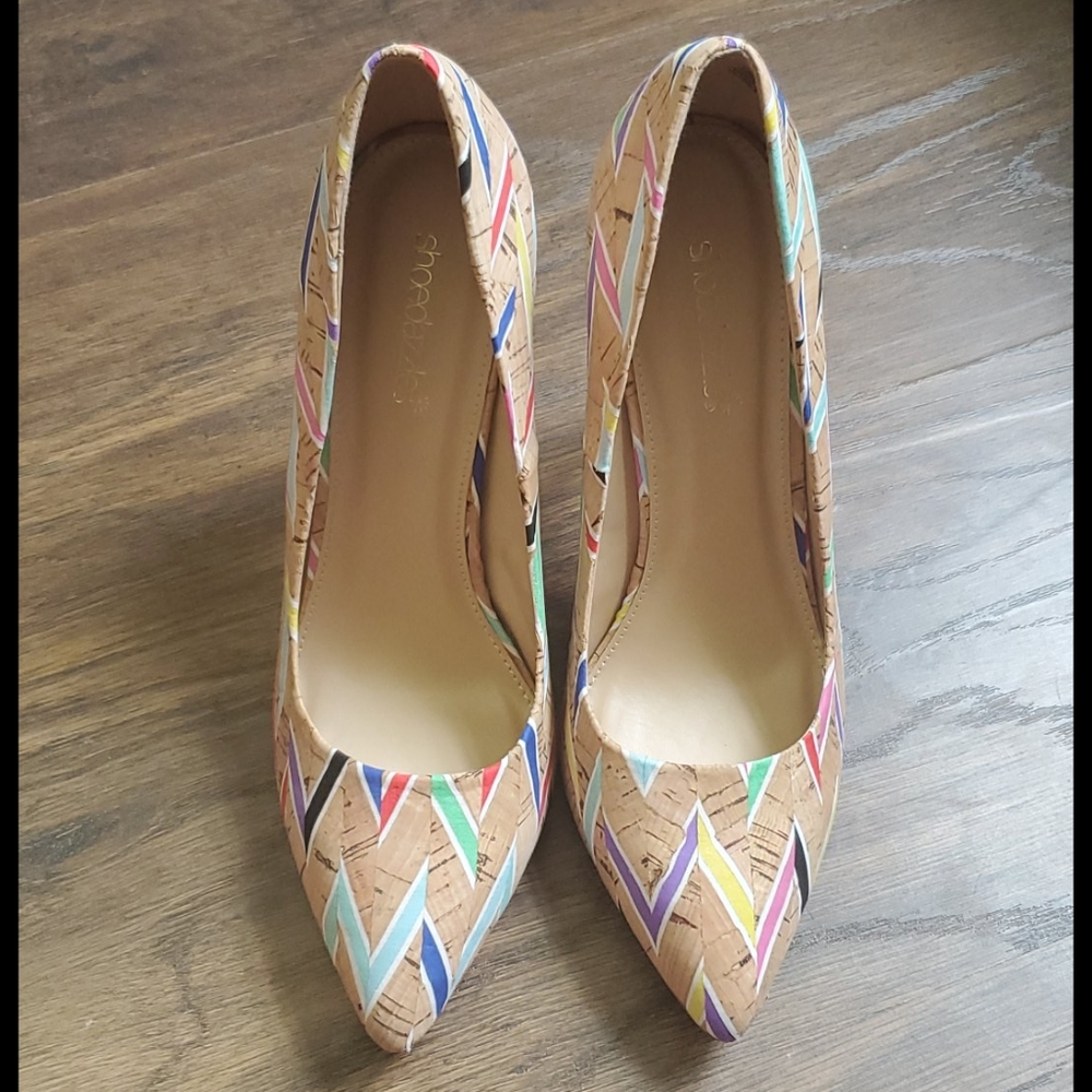 Shoe Dazzle like new cork style colored heels - Picture 2 of 9
